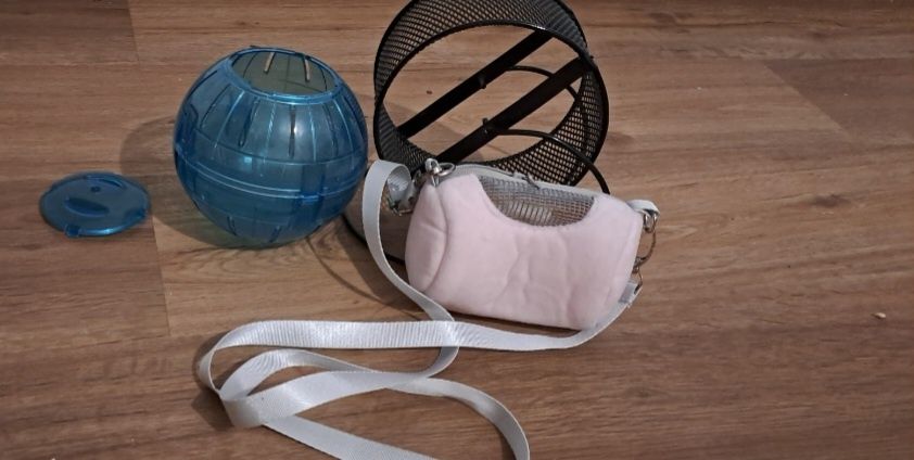 Іграшки для хомяка, кола, сумочка