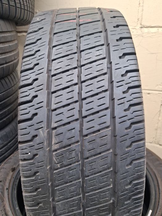 распаровка шины б/у 235/65 R16C Uniroyal AllSeason