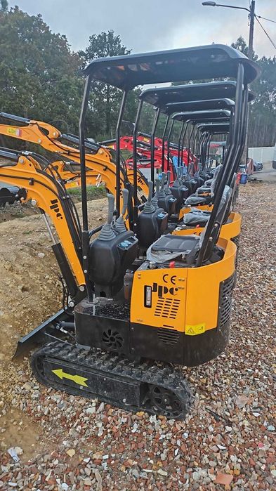 Mini Escavadora 1200kg Professional