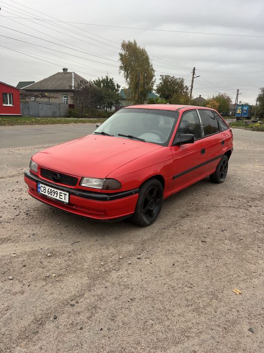 Opel Astra 1.6 бенз