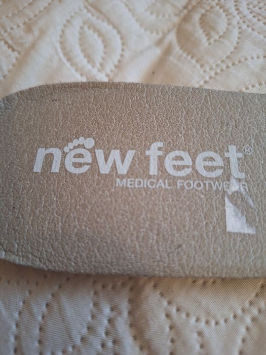 Анатомічні жіночі балетки