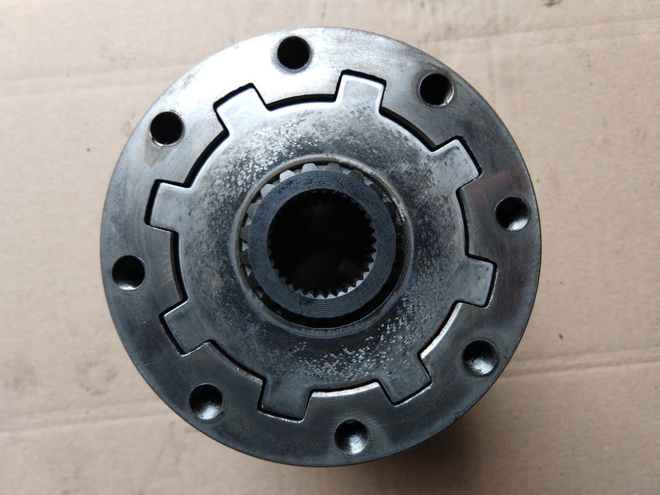 Mechanizm różnicowy przedniego napędu Renault 110...155.54