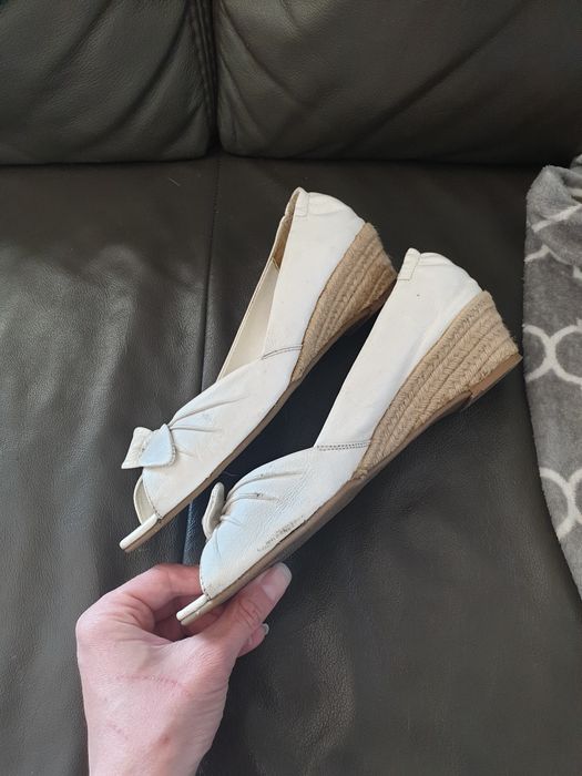 Espadryle biale piękne, rozmiar 39.