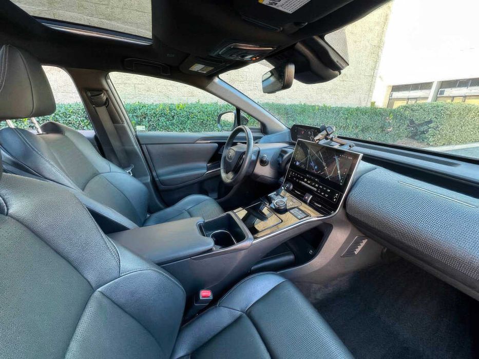 Toyota BZ4X      2023