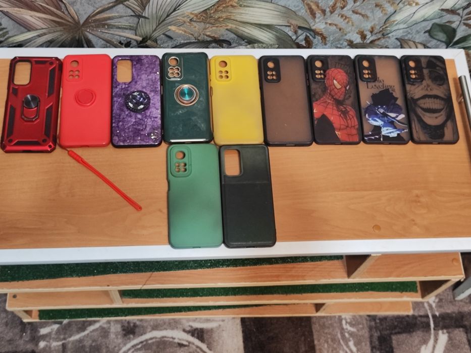 Чехлы на МИ 10 Т ПРО.