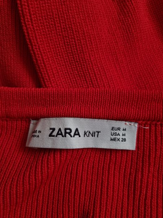 Camisola vermelha Zara