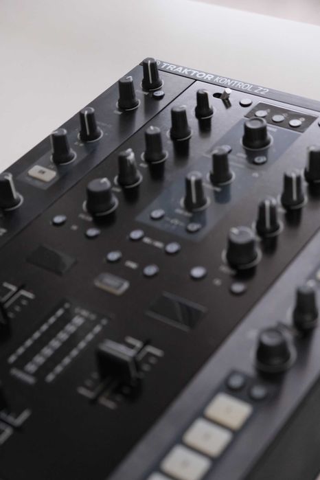 Traktor Z2 Mikser