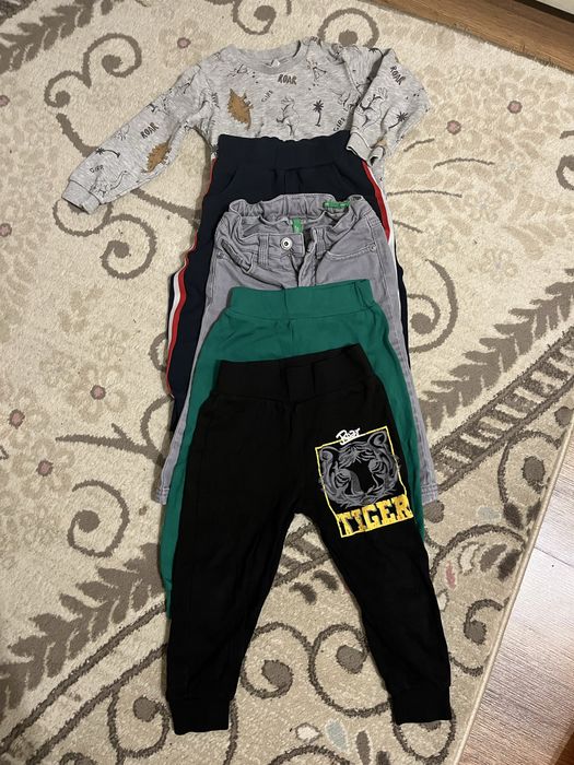 Набір речей на 92 розмір