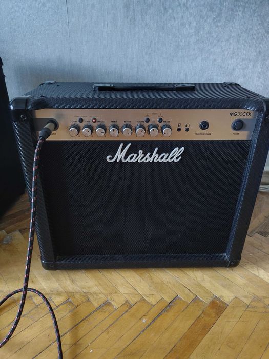 Комбопідсилювач Marshall MG30CFX