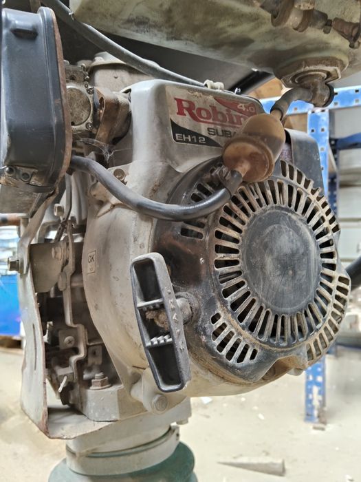 Saltitao compactador Robin