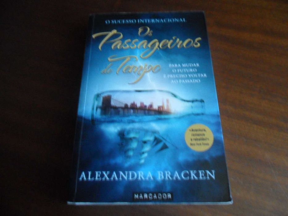 "Os Passageiros do Tempo" de Alexandra Bracken - 1ª Edição de 2017