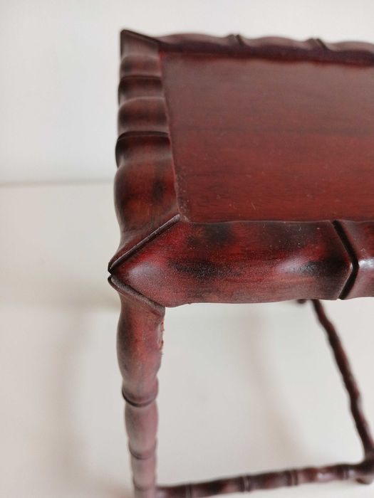 Pequeno pedestal chinês pau rosa