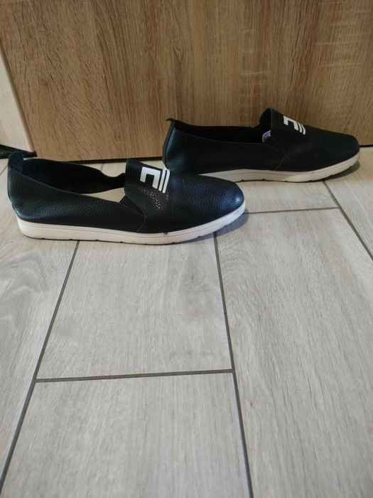Półbuty,espadryle 40