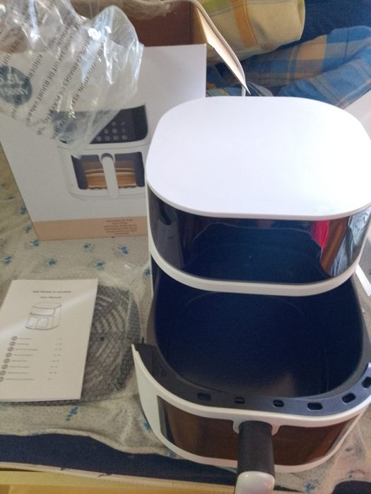 Fritadeira sem óleo 5,5l  nova na caixa