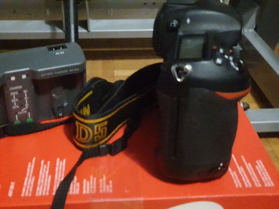Nikon D5 przebieg 28 tys