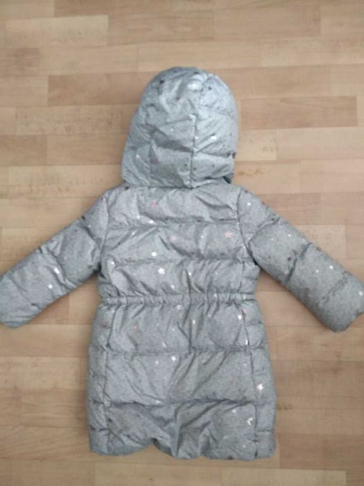 супер пуховик GAP для девочки на 4-5 лет