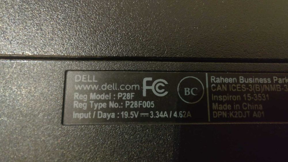 Dell Inspiron 15-3531 – uszkodzony, na części + zasilacz