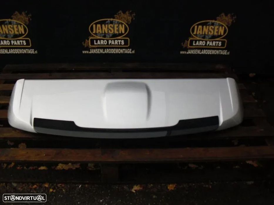 Range Rover Evoque Spoiler diversos porta mala farol stop antena GPS