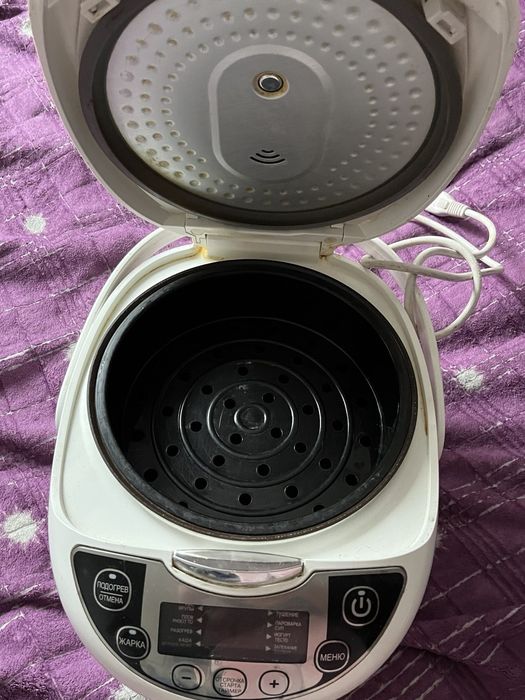 Продам мультиварку в рабочем состоянии
