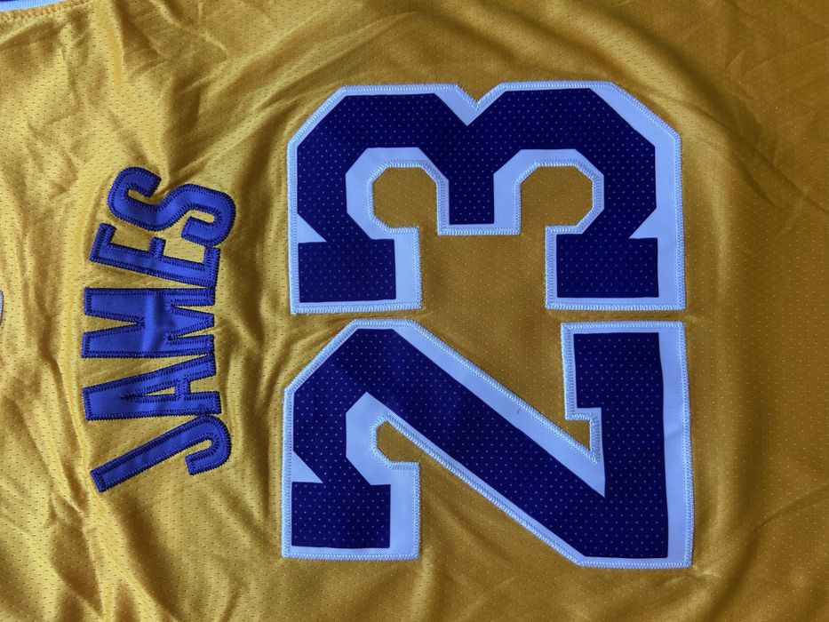 Nowy żółty Jersey Lebron James 23 NBA Lakers