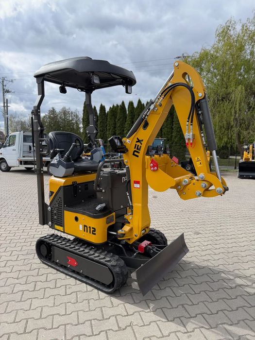 NEX N12 FULL  Nowa mini koparka NEX N12 Full silnik Yanmar 3-sekcyjna pompa Shimadzu