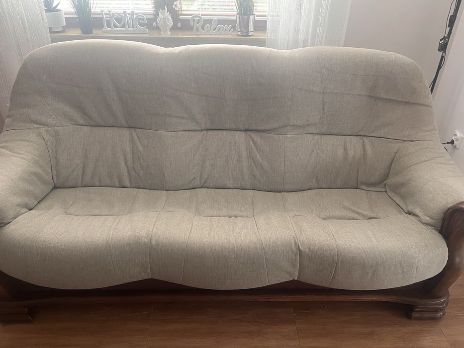 Sofa dębowy stelaż,dwie pufy