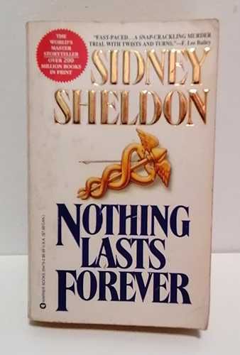Livro de bolso - Nothing Lasts Forever (edição em inglês)