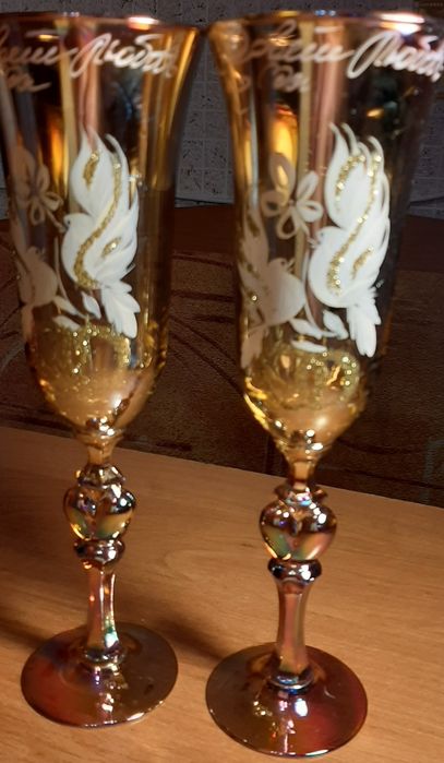 Свадебные бокалы