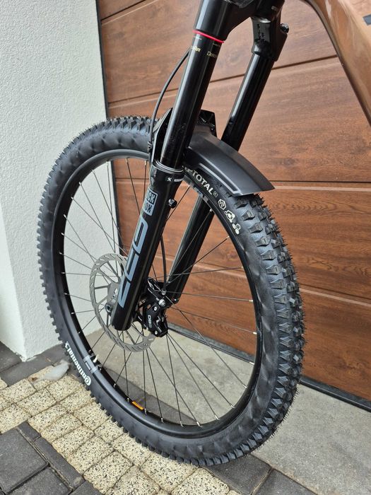 Rower elektryczny  Haibike HYBE CF 9 OKAZJA 1km 2025