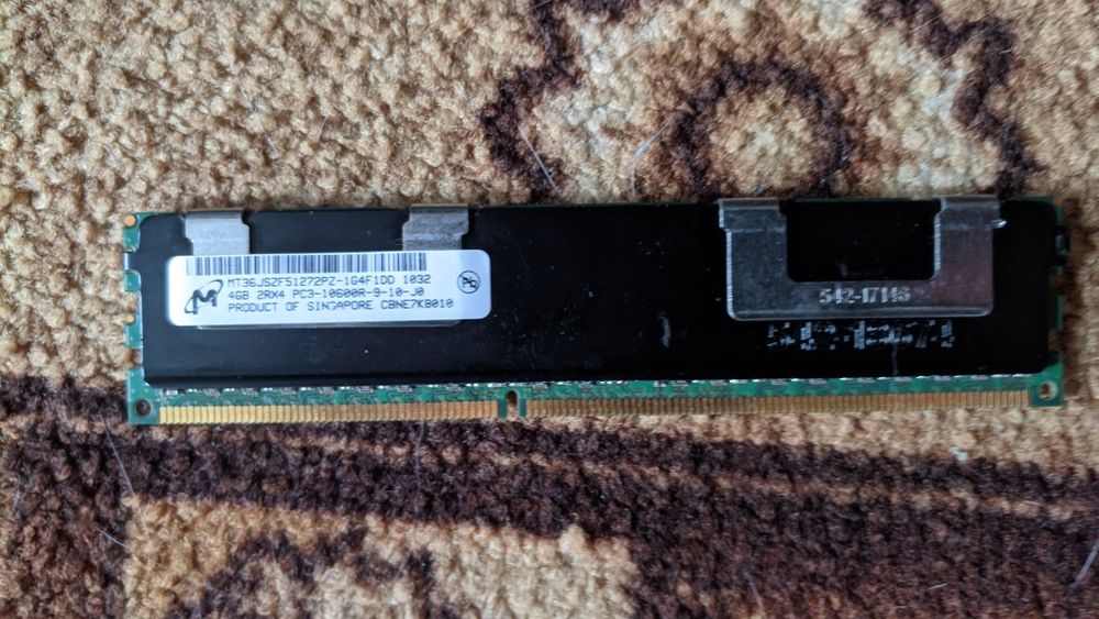 Продам планки оперативной памяти Ddr-3 для серверов,1х-16 гб,4х по 4 г