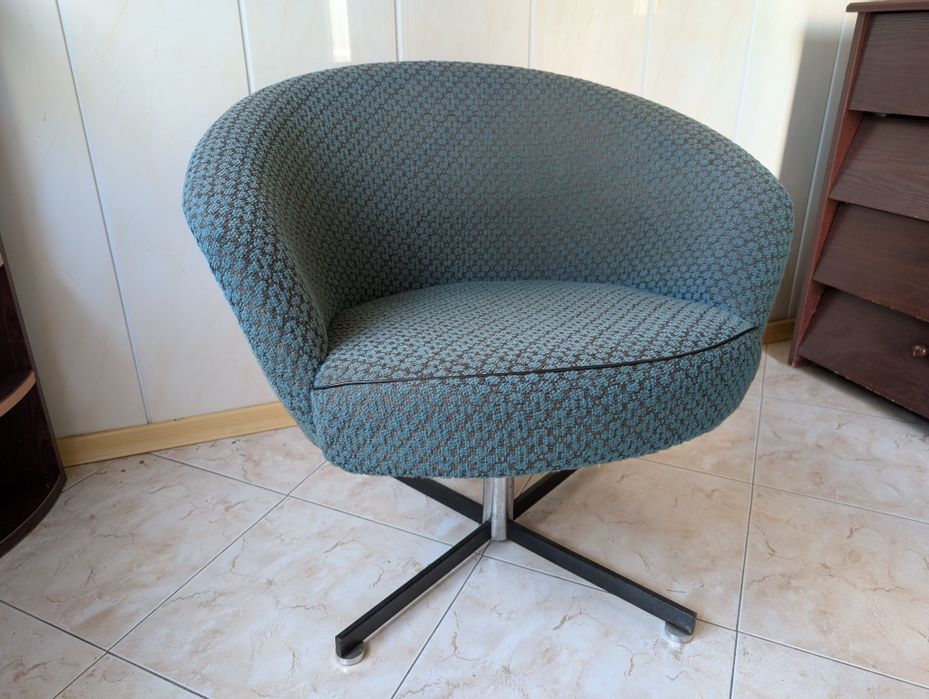 Fotel obrotowy (4 sztuki)