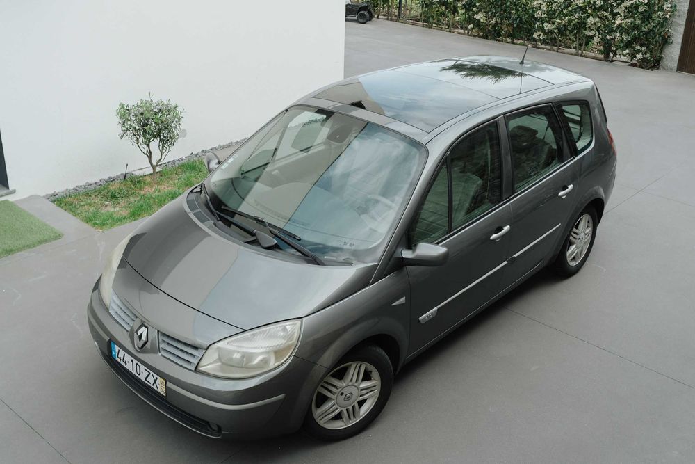 Renaut Scenic Automovel Familiar