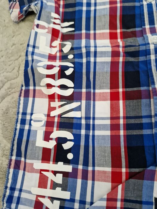 Koszula z krótkim rękawem w kratę z napisami OVS