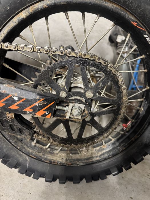 Cross Enduro Asix xb 88 300 - zebatka 52z, handbary, klamki