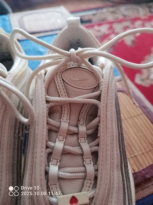 Na sprzedaż Buty Nike obniżka
