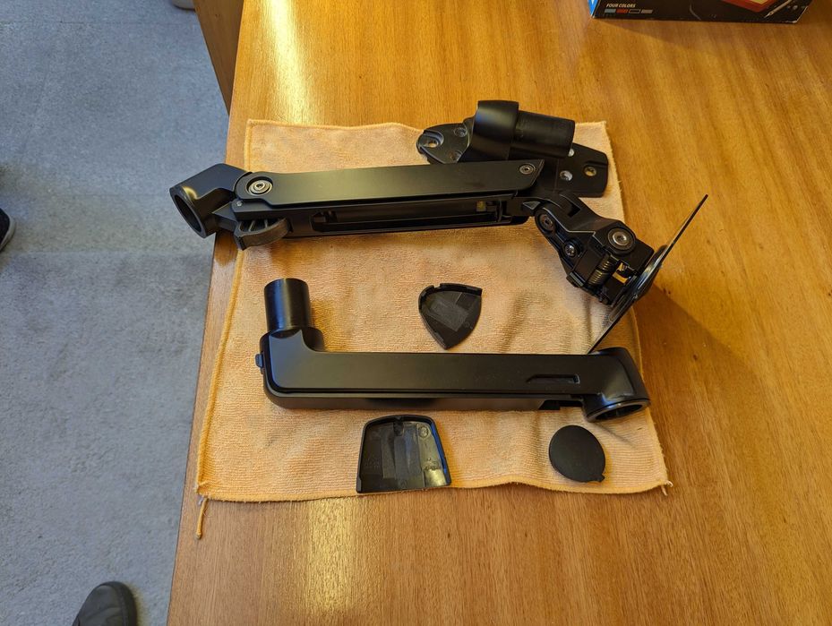 Wall-Mount Monitor Arm/Bracket64751560204546122