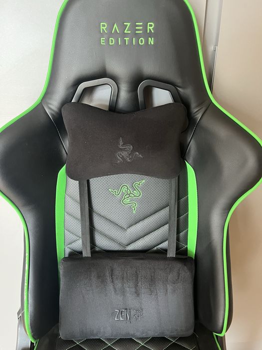 Fotel gamingowy razer