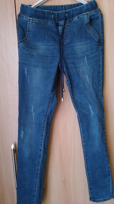 Spodnie jeansy 38 m