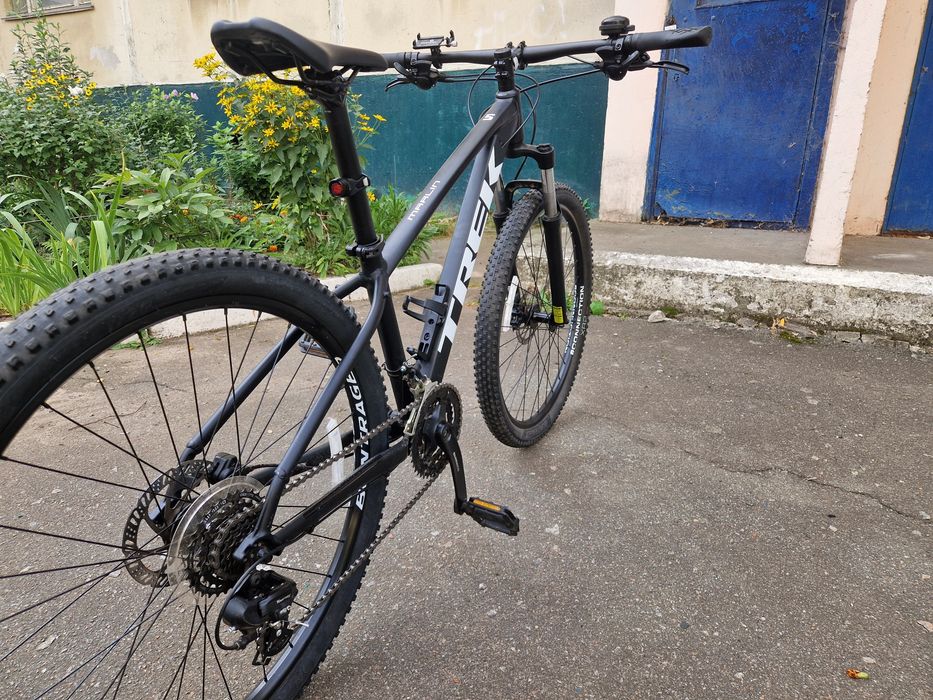 Велосипед Trek Marlin 5 27.5 колеса