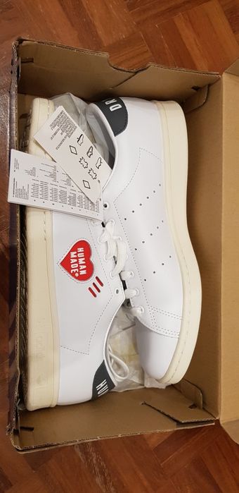 Adidas Stan Smith, Size 43 1/3, Authentic and Brand New64298020861698121