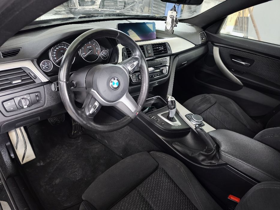 BMW 418 inundado