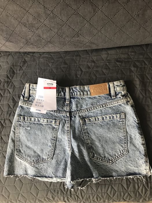 Nowe damskie spodenki jeansowe sprzedam
