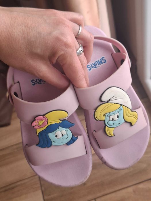 Sandały dziewczęce klapki na basen, plażę Smerfy r. 30