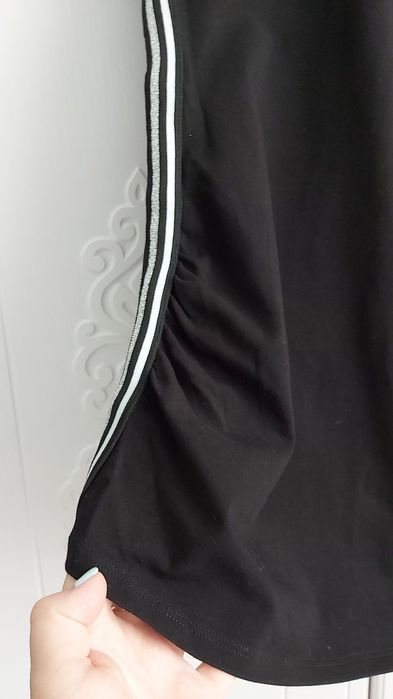 Футболка To be с лампасами для беременных