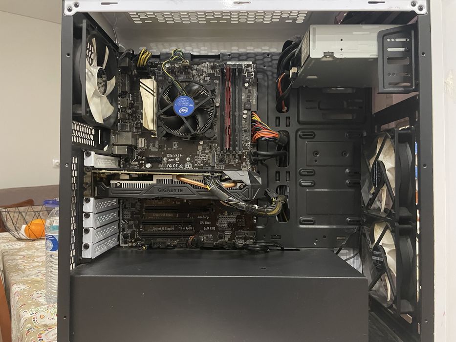 Torre gamingI7 - 6 geração / 1060 6gb