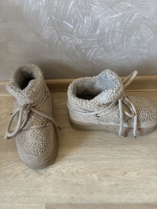 Уггі на дівчинку 35 розмір