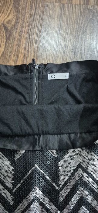 Spódnica cekinowa mini Cubus 38