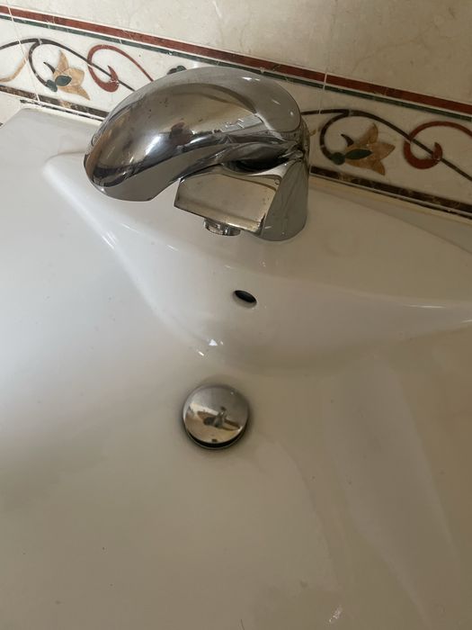 Zlew Roca wraz z baterią