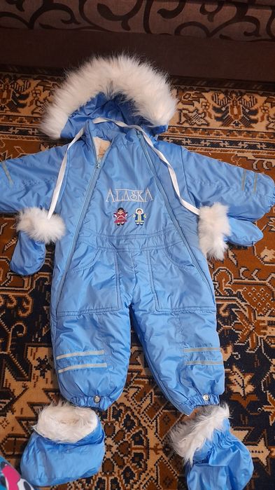Детский зимний комбинезон
