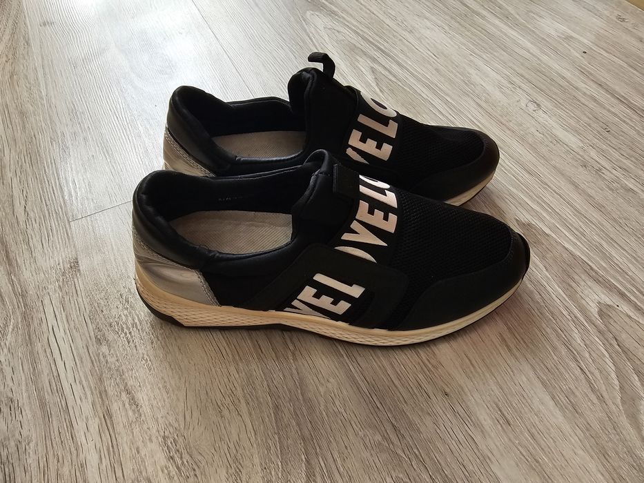 Sprzedam buty  damskie